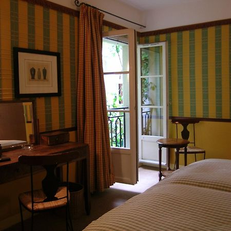 Le Relais Saint Sulpice Hotel Paris Exterior photo