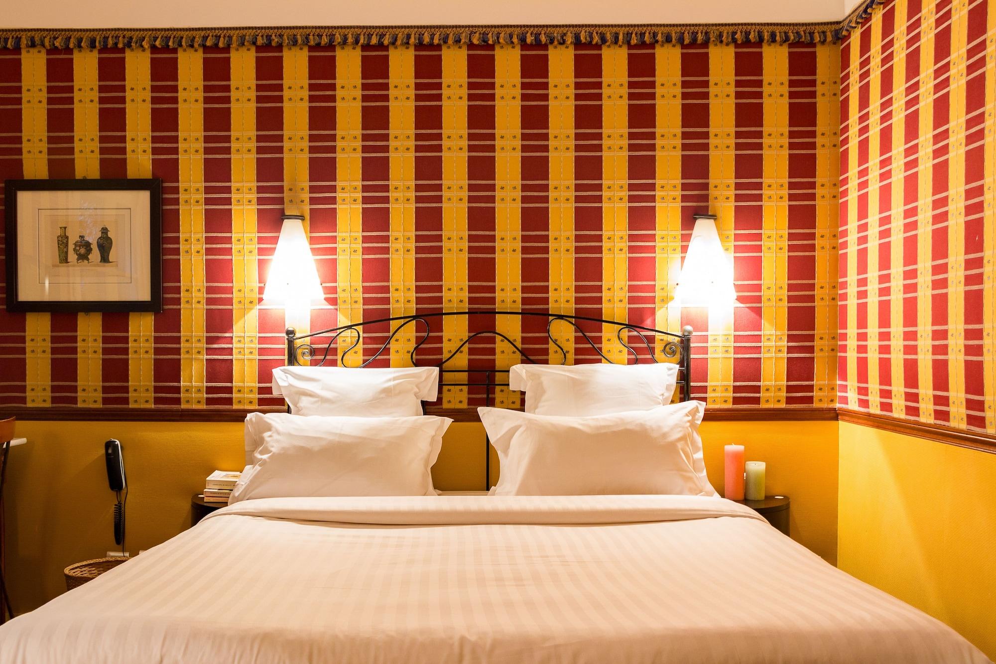 Le Relais Saint Sulpice Hotel Paris Exterior photo