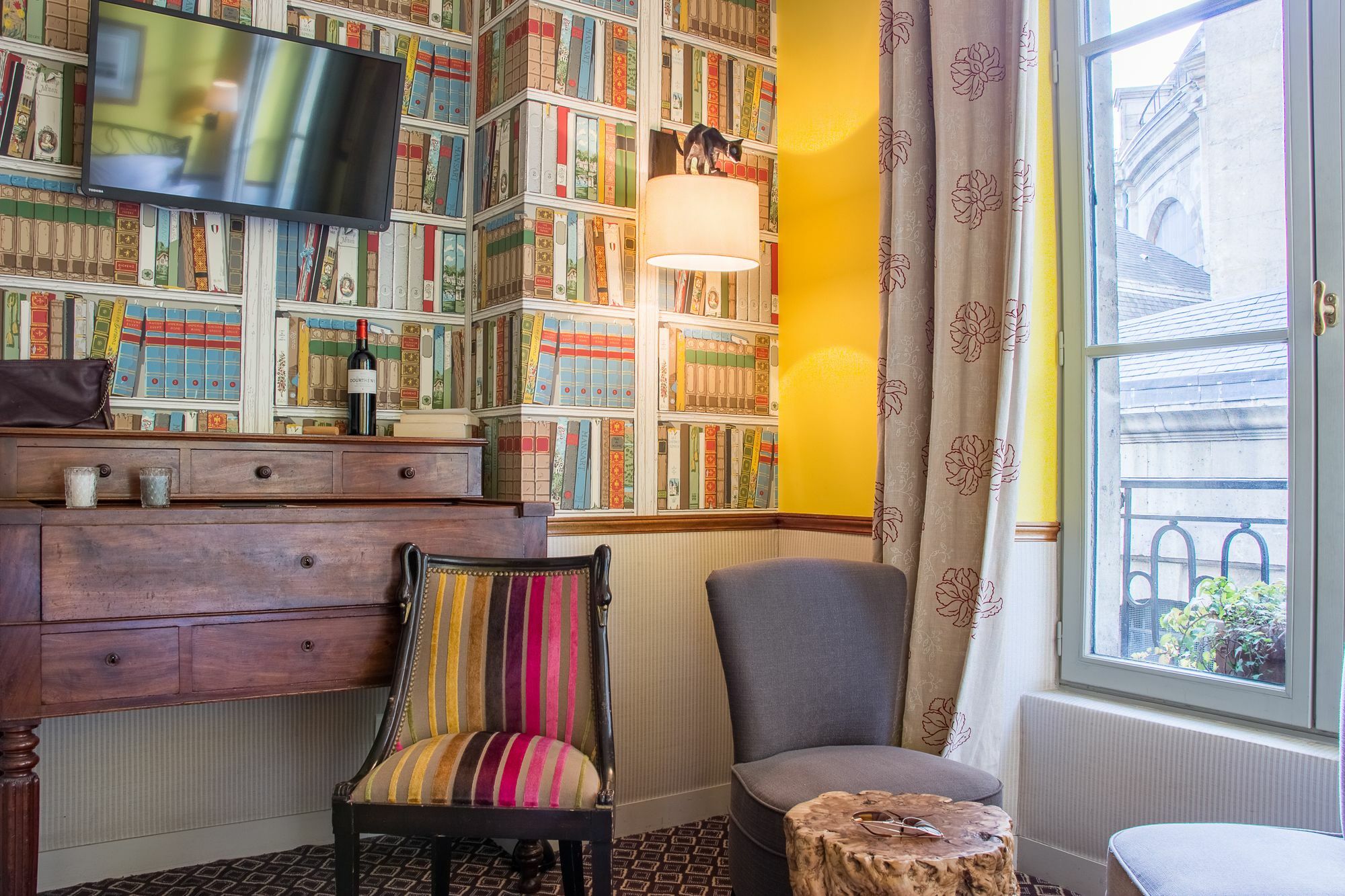 Le Relais Saint Sulpice Hotel Paris Exterior photo