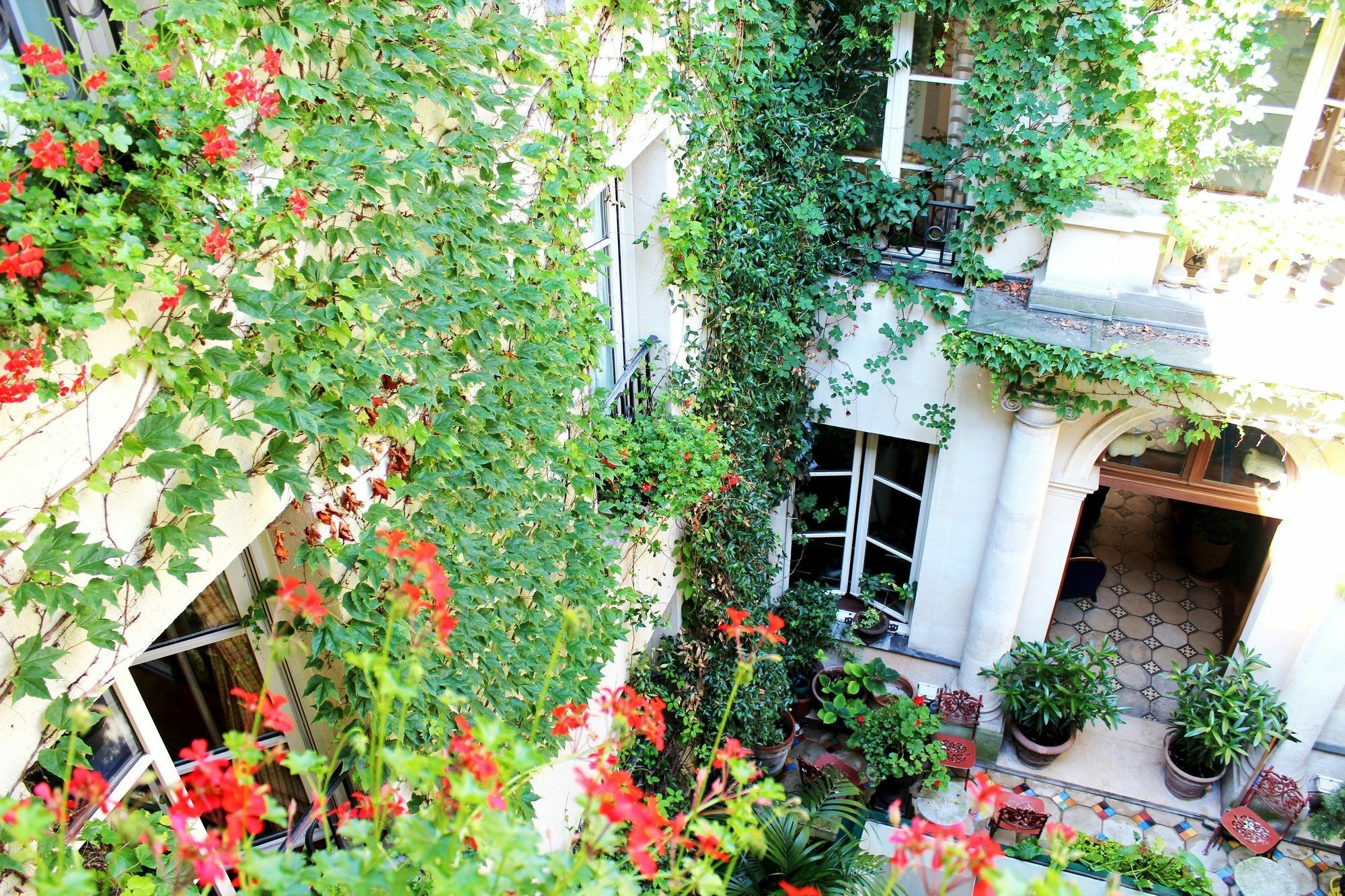 Le Relais Saint Sulpice Hotel Paris Exterior photo