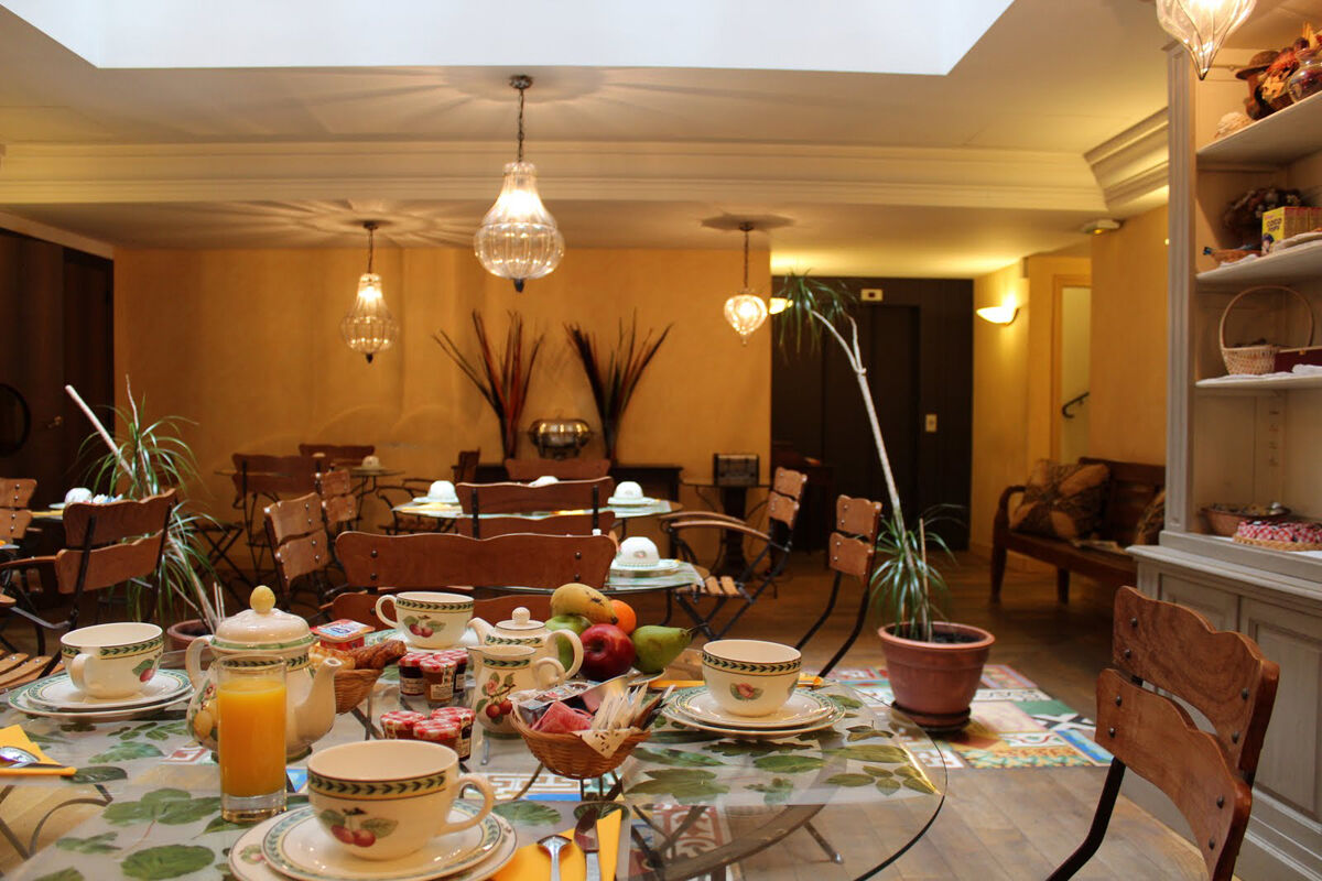 Le Relais Saint Sulpice Hotel Paris Exterior photo